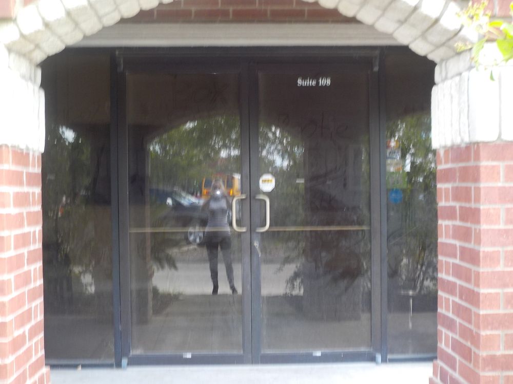 Tejon Plaza: 1601 Alton Gloor , Brownsville, TX 78526